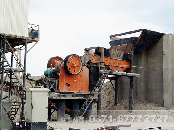 ú��ʯ����������