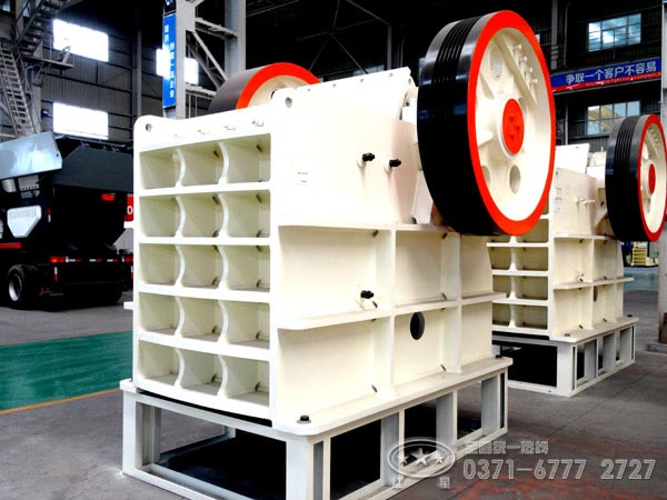 �ʽ�����