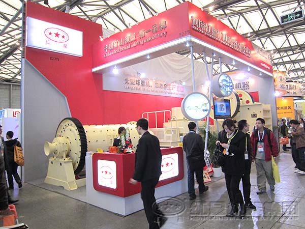 �첩������ĥ��չ��