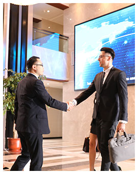 ���غ����û�