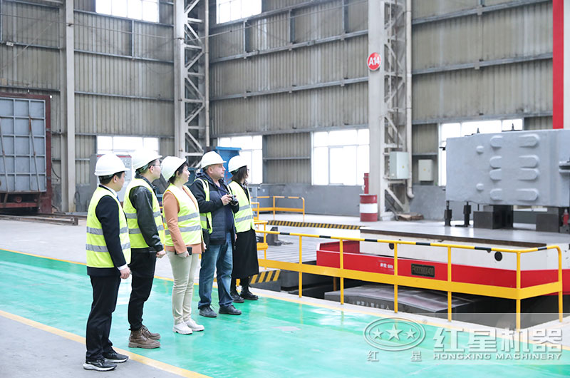 �ͻ������ι�