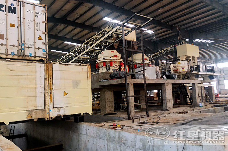 ɽ���ͻ�����ʯ��ɰ�ֳ�ʵ��ͼ