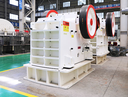 ú�������