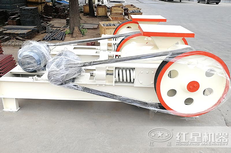 С�ͶԹ���ɳ��ͼƬ