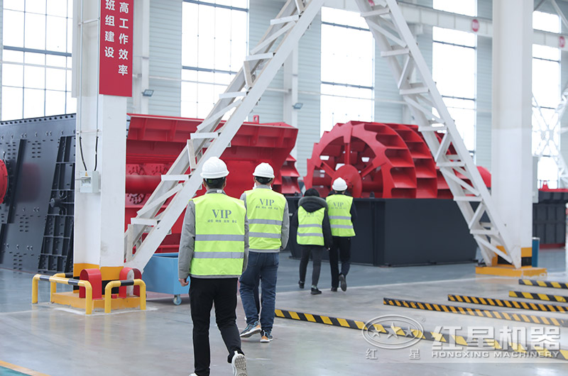 �ͻ�����ʵ�ؿ���