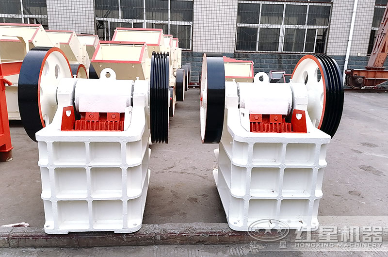 �ʽ�����