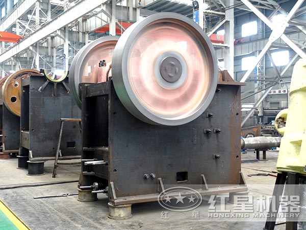 �ʽ�����