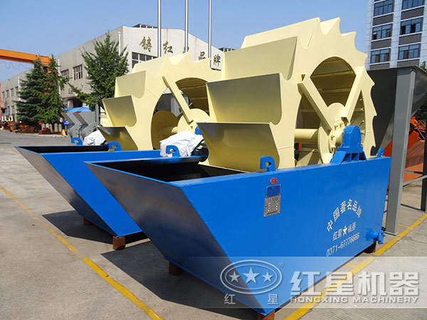 ��Ҷ��ʽϴɰ��