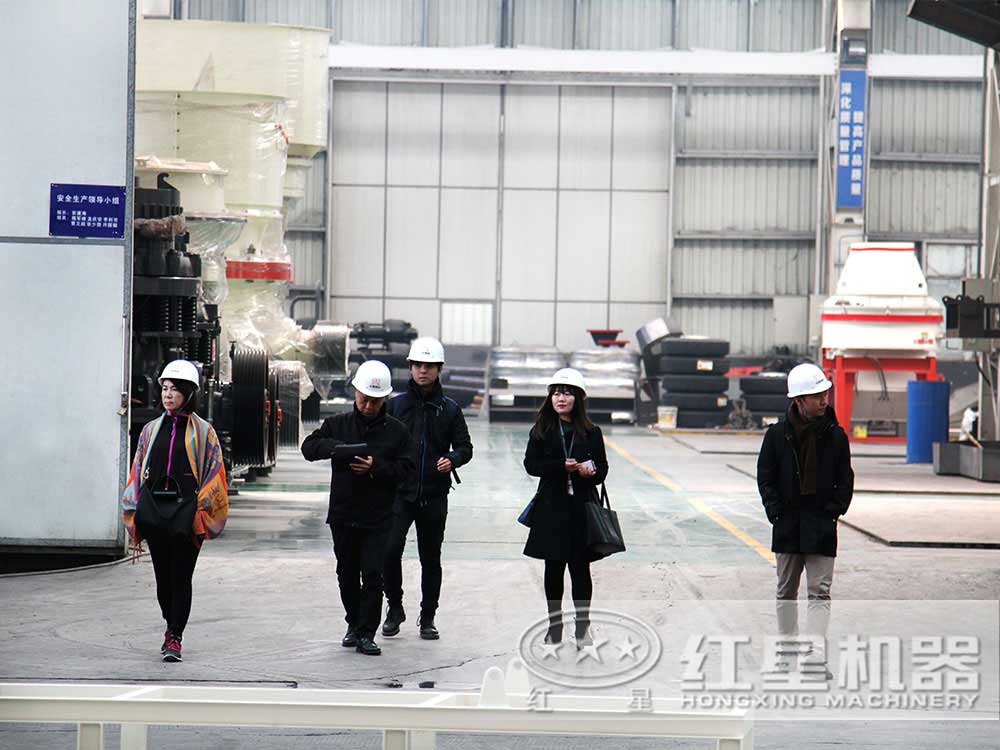 �ͻ������ι۵���Բ׶�����