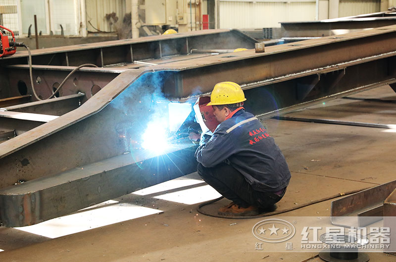 �첩�����������������û����Ƶ�ʱ��100���ƶ���е����