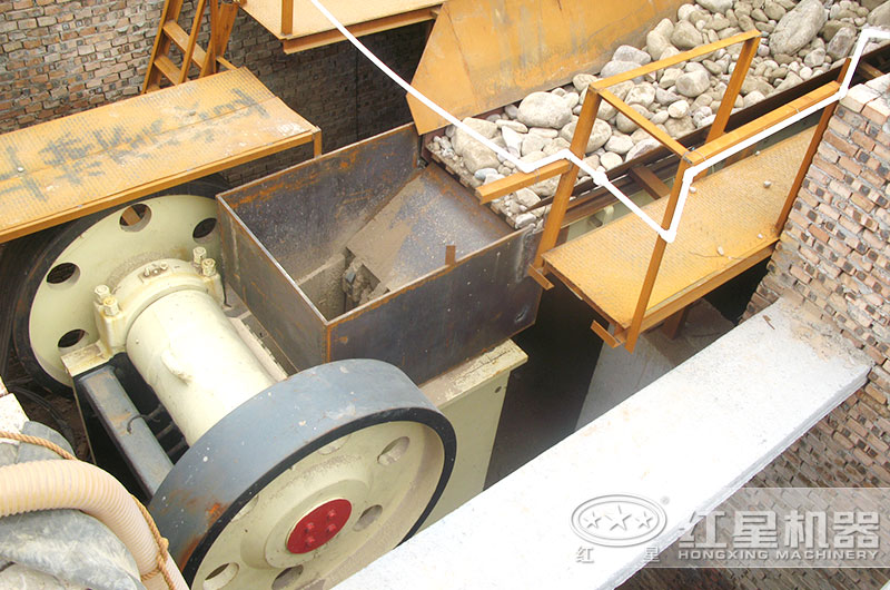 ɽ������ʯ�����ֳ�