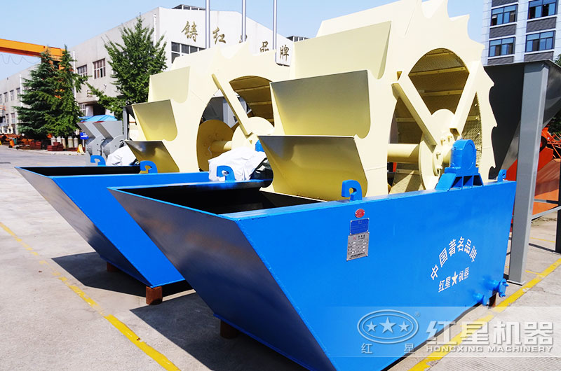 ��Ҷ��ʽϴɰ��