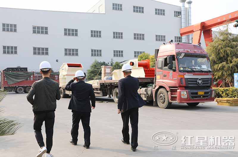 ����ɳ�ӳ��û����������ʯͷ�豸