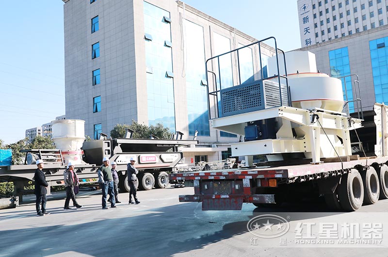 λ�ڽ�ͨ����ĺ����첩����˳������