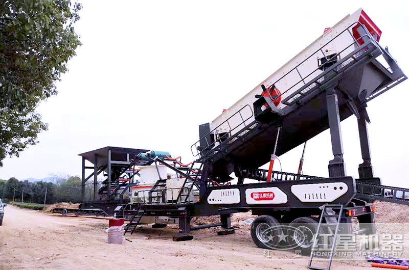 ���ƶ�ú��ʯ��ɰ������Ǯһ�ף�ɽ���ֳ���Ƶչʾ