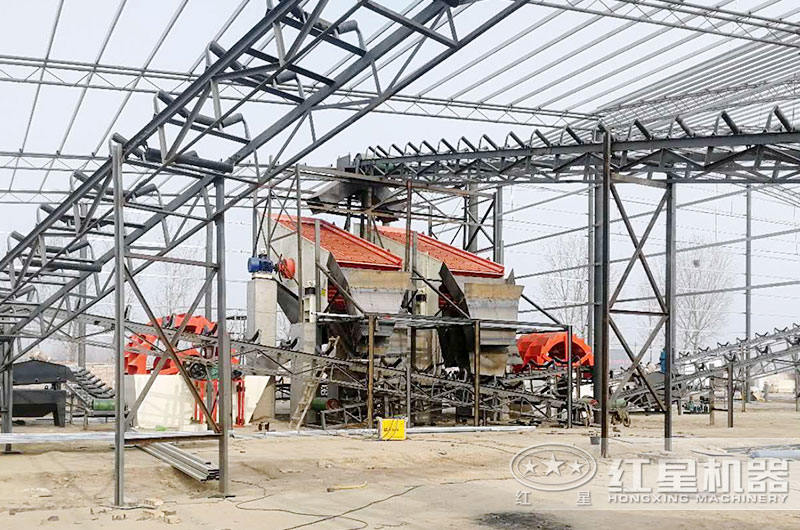 ϴɳ��һ������200�ֻ���ɰ�����ж�ߣ�