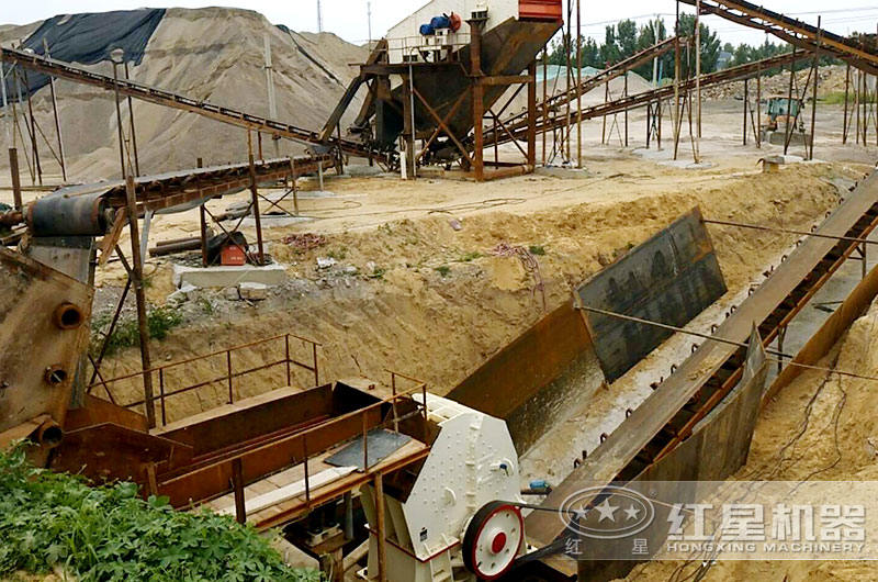 �̶�ʽ����ʯ�������豸�����ֳ�