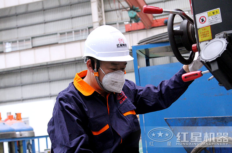 �����Ƚ��������յ��첩������������