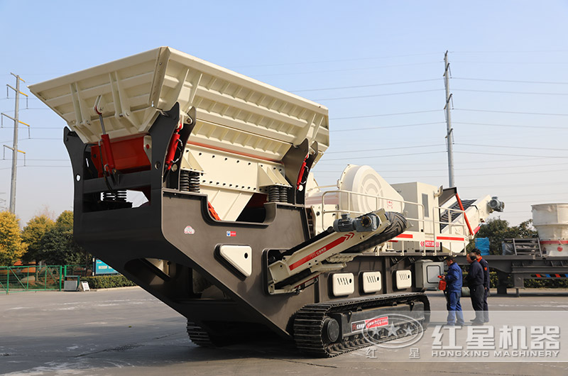 �Ĵ��ƶ���ɳ��е