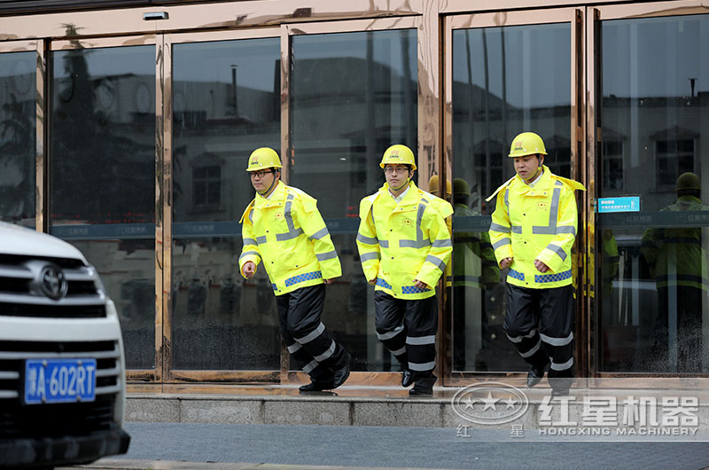 �첩�����ۺ���Ա��Ϊ����ʱ����